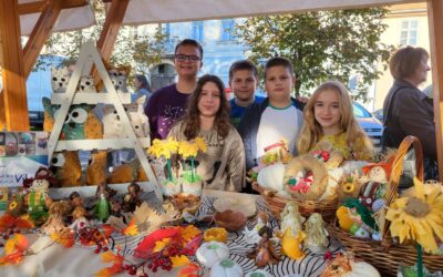 Sudjelovanje učeničke zadruge VikSi na manifestaciji Jesen u Sisku