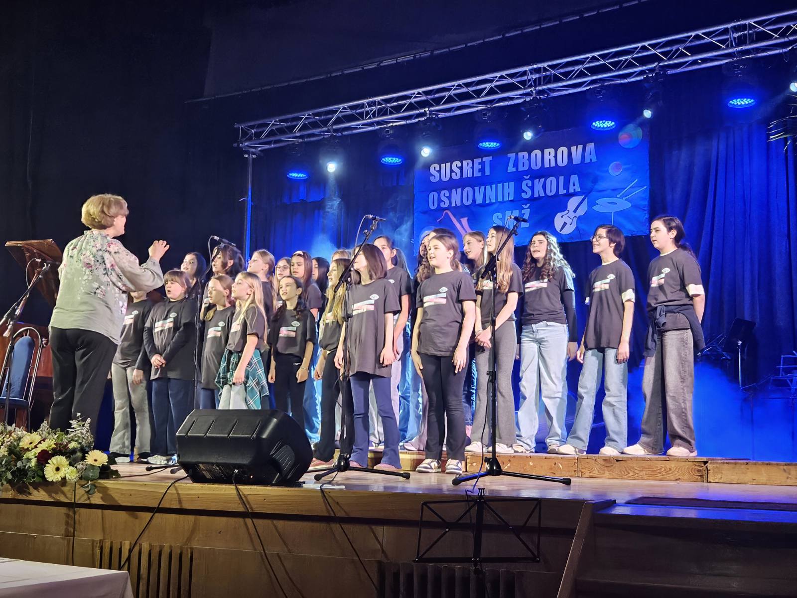 IMG-e40c3468ddd99d2768d54be5145f81bd-V